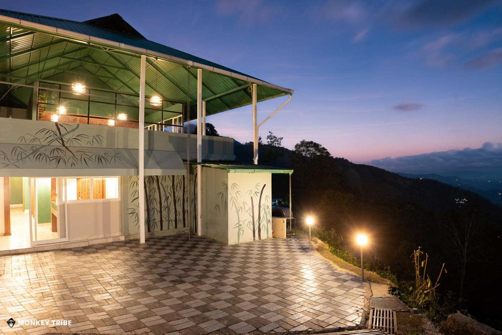 Monkey Tribe Munnar Hostel Bagian luar foto